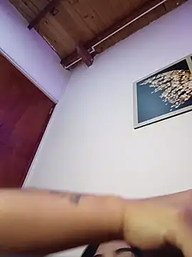 sharonscoth online show from November 29, 2025, 9:04 pm