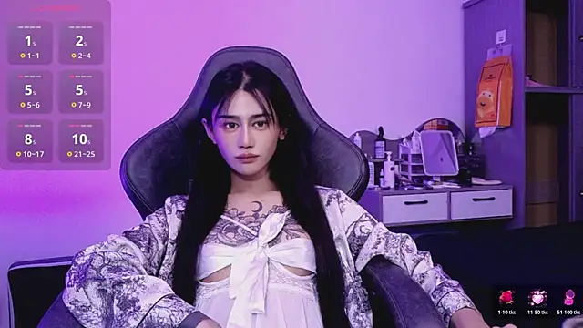Rainbow-sweet online show from May 22, 2026, 8:18 pm