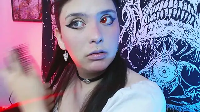 Snapshot of mikaskullcs chatting on February 23, 2026, 7:14 pm mikaskullcs online show from February 23, 2026, 7:14 pm