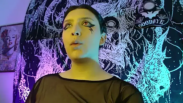 Snapshot of mikaskullcs chatting on December 21, 2025, 9:48 pm mikaskullcs online show from December 21, 2025, 9:48 pm