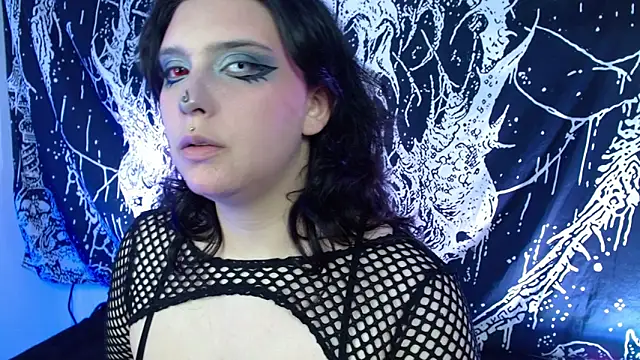 Snapshot of mikaskullcs chatting on April 10, 2026, 4:41 am mikaskullcs online show from April 10, 2026, 4:41 am