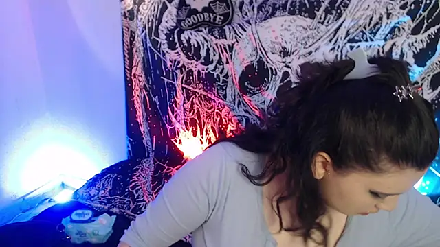 Snapshot of mikaskullcs chatting on April 2, 2026, 10:16 pm mikaskullcs online show from April 2, 2026, 10:16 pm