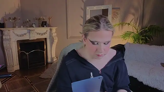 Jes Solar online show from February 7, 2026, 10:40 pm