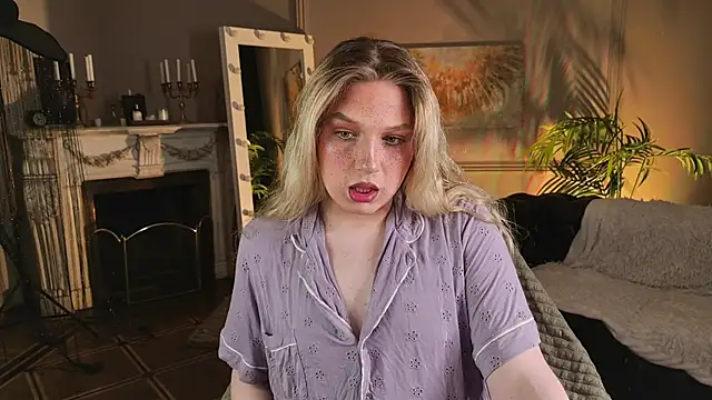 Jes Solar online show from May 21, 2026, 9:01 pm