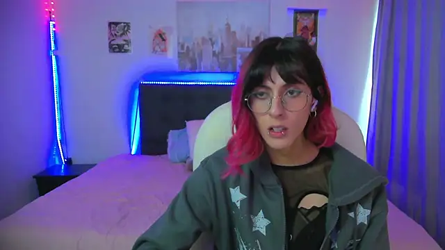 Snapshot of goth_minerva chatting on January 12, 2026, 1:40 pm goth minerva online show from January 12, 2026, 1:40 pm