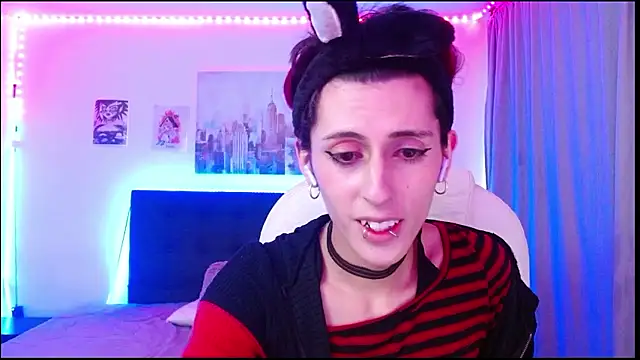 Snapshot of goth_minerva chatting on January 8, 2026, 1:28 pm goth minerva online show from January 8, 2026, 1:28 pm