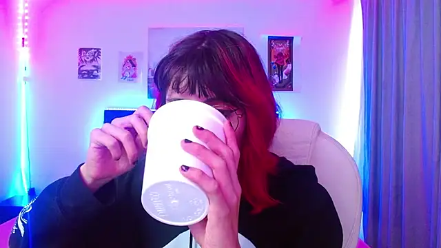 Snapshot of goth_minerva chatting on January 6, 2026, 1:37 pm goth minerva online show from January 6, 2026, 1:37 pm