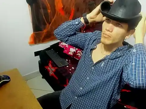 Snapshot of kevinkewman chatting on October 30, 2025, 12:03 pm kevinkewman online show from October 30, 2025, 12:03 pm