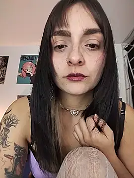 Snapshot of KARINNA__RAVEN chatting on May 15, 2026, 12:30 am KARINNA RAVEN online show from May 15, 2026, 12:30 am