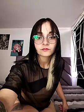 Snapshot of KARINNA__RAVEN chatting on March 14, 2026, 11:00 pm KARINNA RAVEN online show from March 14, 2026, 11:00 pm