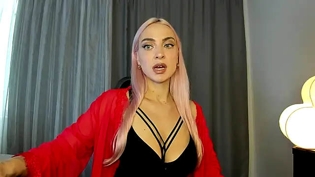  Miss Valentina  online show from October 22, 2025, 8:58 am