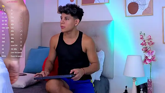 Almiboys online show from July 8, 2026, 11:05 pm