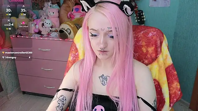 Snapshot of Manuela_unicorn chatting on December 15, 2025, 9:20 pm Manuela unicorn online show from December 15, 2025, 9:20 pm