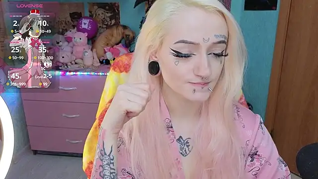 Snapshot of Manuela_unicorn chatting on February 17, 2026, 8:39 pm Manuela unicorn online show from February 17, 2026, 8:39 pm