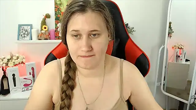 Lucky Lana online show from September 19, 2025, 2:26 am