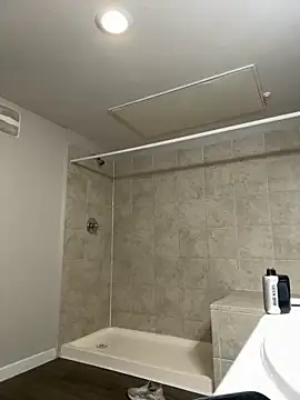 msvelvet20 online show from April 11, 2026, 7:45 am