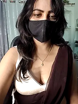 dimple1312 online show from May 19, 2026, 5:42 pm