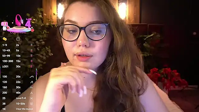 LuxSopphia online show from May 24, 2026, 12:38 pm