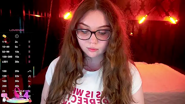 LuxSopphia online show from May 9, 2026, 12:41 pm