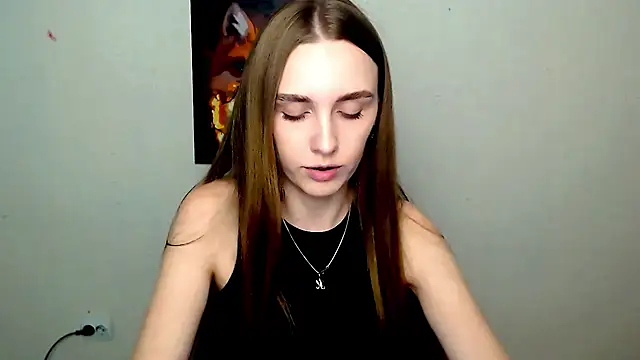 Snapshot of Doll_Angelina chatting on May 13, 2026, 6:09 am Doll Angelina online show from May 13, 2026, 6:09 am