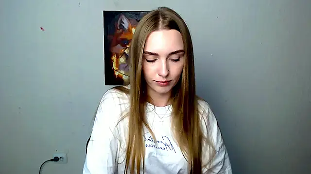 Doll Angelina online show from July 25, 2026, 5:48 am