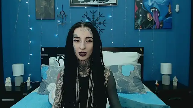 Velvetbat online show from June 18, 2026, 9:14 am