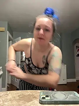 oliviahazee online show from April 2, 2026, 1:51 pm