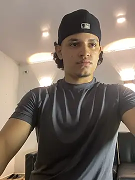 Snapshot of samxx_muscle chatting on March 9, 2026, 6:50 am samxx muscle online show from March 9, 2026, 6:50 am