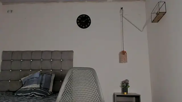 Snapshot of samxx_muscle chatting on January 19, 2026, 2:10 pm samxx muscle online show from January 19, 2026, 2:10 pm