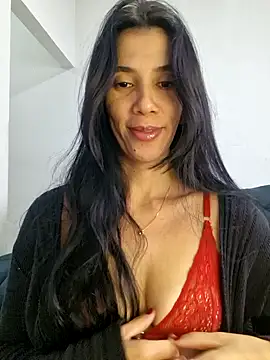 suzy20252 online show from September 24, 2025, 11:39 am