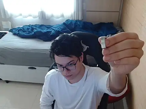 Snapshot of TimiidoSP011 chatting on November 12, 2025, 2:21 pm TimiidoSP011 online show from November 12, 2025, 2:21 pm