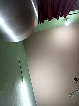 Eshwari Chopra online show from September 10, 2025, 4:33 am