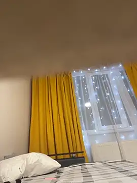 Snapshot of Vviikkssiikk chatting on November 21, 2025, 7:46 pm Vviikkssiikk online show from November 21, 2025, 7:46 pm