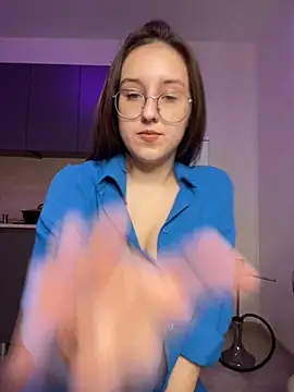 Snapshot of Vviikkssiikk chatting on October 20, 2025, 6:08 pm Vviikkssiikk online show from October 20, 2025, 6:08 pm