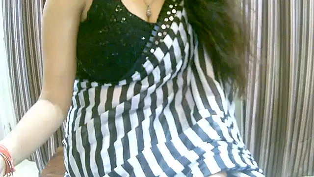 ragini m m s online show from October 4, 2025, 9:33 am