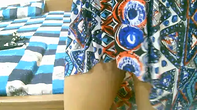 ragini m m s online show from November 5, 2025, 2:47 am