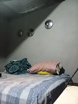 Tiococo420 online show from October 8, 2025, 5:42 am