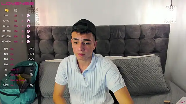 Snapshot of Hotboy21_ chatting on March 19, 2025, 1:40 pm Hotboy21 online show from March 19, 2025, 1:40 pm