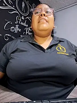 sheila ro online show from February 14, 2026, 10:10 pm