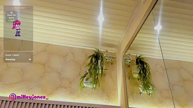 Snapshot of MilleyJones chatting on April 3, 2026, 12:55 pm MilleyJones online show from April 3, 2026, 12:55 pm