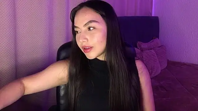 Snapshot of amelia_hall chatting on August 1, 2026, 5:44 pm amelia hall online show from August 1, 2026, 5:44 pm