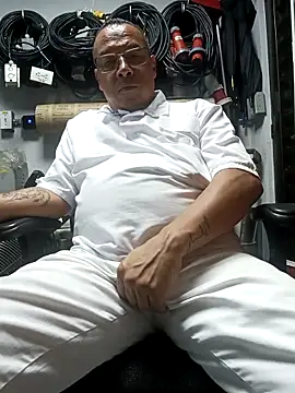 Snapshot of OrionStone chatting on September 30, 2025, 8:09 am OrionStone online show from September 30, 2025, 8:09 am