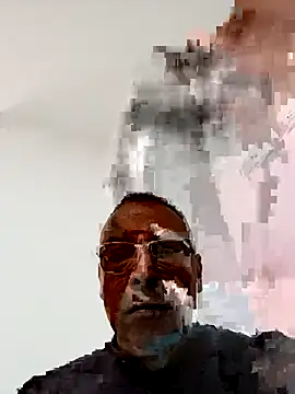 Snapshot of OrionStone chatting on October 1, 2025, 8:24 pm OrionStone online show from October 1, 2025, 8:24 pm