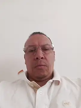 Snapshot of OrionStone chatting on October 8, 2025, 8:09 pm OrionStone online show from October 8, 2025, 8:09 pm
