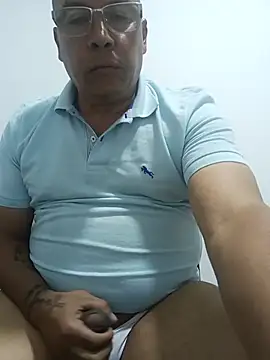 Snapshot of OrionStone chatting on March 22, 2025, 5:49 am OrionStone online show from March 22, 2025, 5:49 am