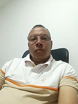 Snapshot of OrionStone chatting on March 22, 2025, 6:25 pm OrionStone online show from March 22, 2025, 6:25 pm
