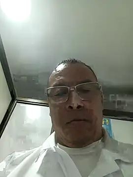 Snapshot of OrionStone chatting on October 1, 2025, 8:19 am OrionStone online show from October 1, 2025, 8:19 am
