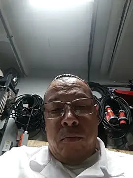 Snapshot of OrionStone chatting on October 4, 2025, 7:54 am OrionStone online show from October 4, 2025, 7:54 am