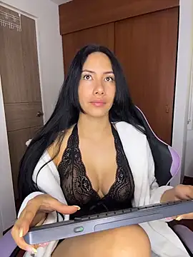 Snapshot of ArianaReynoldss chatting on March 21, 2026, 10:20 am ArianaReynoldss online show from March 21, 2026, 10:20 am