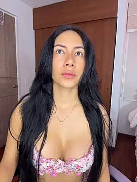 Snapshot of ArianaReynoldss chatting on April 9, 2026, 10:21 am ArianaReynoldss online show from April 9, 2026, 10:21 am